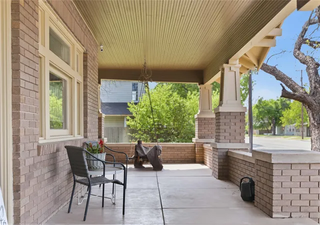 Photo 3 of Single family home for sale at 1700 Austin Ave, Brownwood, TX 76801 | MLS# 21226237 | Listing updated on 2026-10-02
