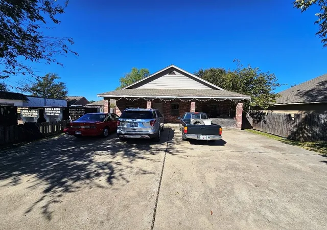 Photo 1 of Single family home for sale at 307 Church Ave, Waco, TX 76706 | MLS# 21226363 | Listing updated on 2026-09-17