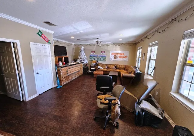 Photo 3 of Single family home for sale at 307 Church Ave, Waco, TX 76706 | MLS# 21226363 | Listing updated on 2026-09-17