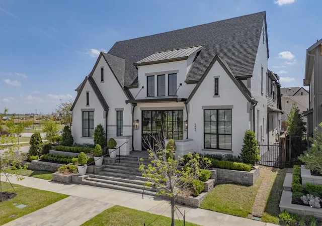 Photo 3 of Single family home for sale at 3983 Honeycutt Dr, Frisco, TX 75033 | MLS# 21224483 | Listing updated on 2026-09-25