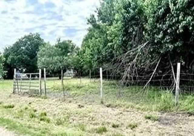 Photo 2 of Land for sale at Tbd County Road 131b, Terrell, TX 75161 | MLS# 21226974 | Listing updated on 2026-08-01