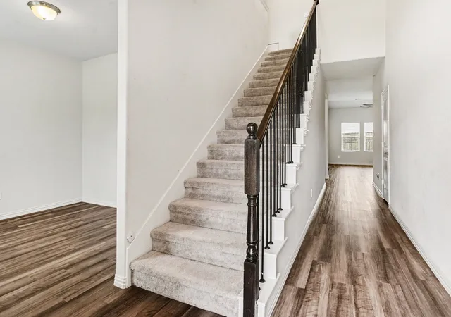 Photo 3 of Sale Pending at 223 Sunshine Ln, Lavon, TX 75166 | MLS# 21222330 | Listing updated on 2026-09-10