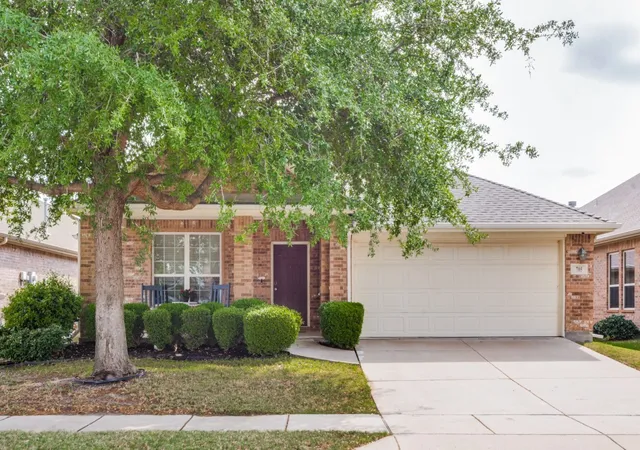 Photo 1 of Single family home for sale at 705 Lovebird Ln, Little Elm, TX 75068 | MLS# 21217283 | Listing updated on 2026-09-26