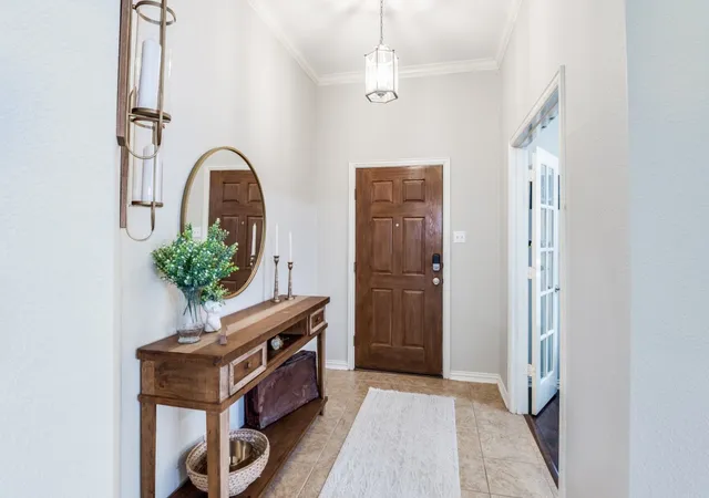 Photo 3 of Single family home for sale at 705 Lovebird Ln, Little Elm, TX 75068 | MLS# 21217283 | Listing updated on 2026-09-26