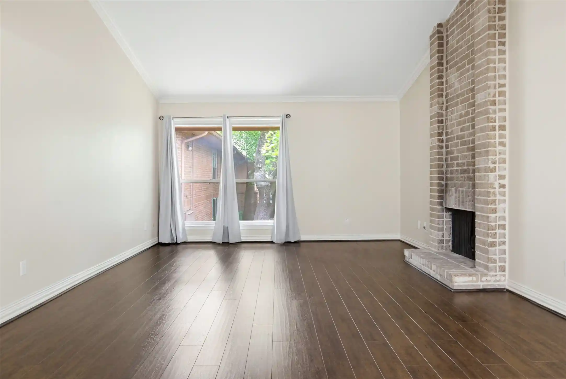 Listing Photo 1 - Condo for sale in 10556 High Hollows Dr located at 10556 High Hollows Dr, Dallas, TX 75230 - Unit #239