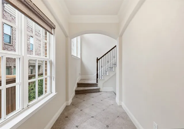 Photo 4 of Townhouse for sale at 555 Waterloo Dr, Lewisville, TX 75067 | MLS# 21228355 | Listing updated on 2026-09-08