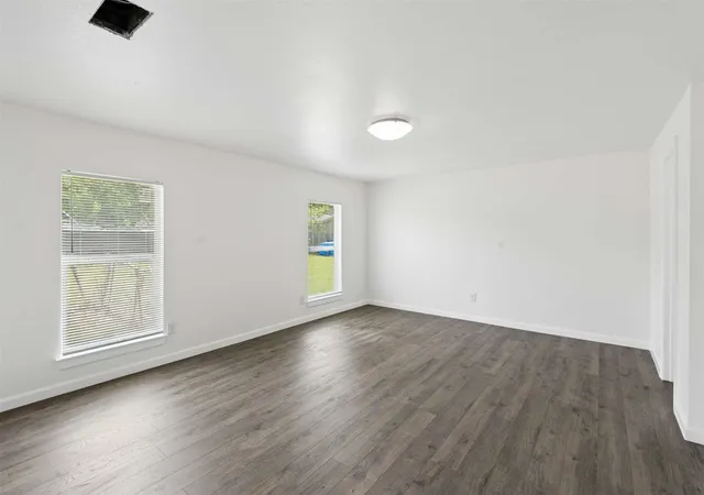 Photo 3 of Single family home for sale at 4608 Avenue G, Fort Worth, TX 76105 | MLS# 21228598 | Listing updated on 2026-08-31