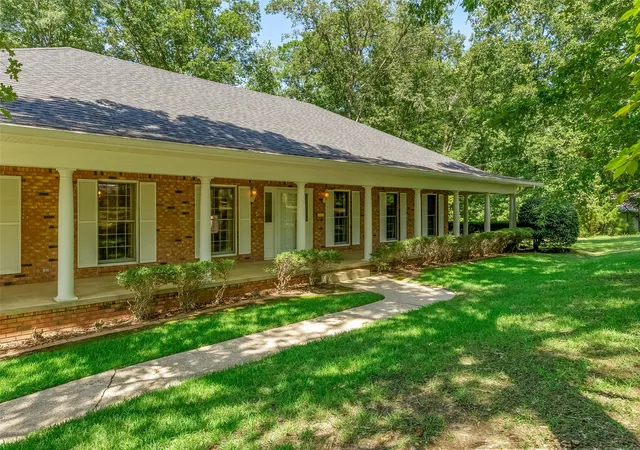Photo 2 of Single family home for sale at 741 Beverly Dr, Homer, LA 71040 | MLS# 21227446 | Listing updated on 2026-07-31