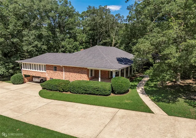 Photo 3 of Single family home for sale at 741 Beverly Dr, Homer, LA 71040 | MLS# 21227446 | Listing updated on 2026-07-31