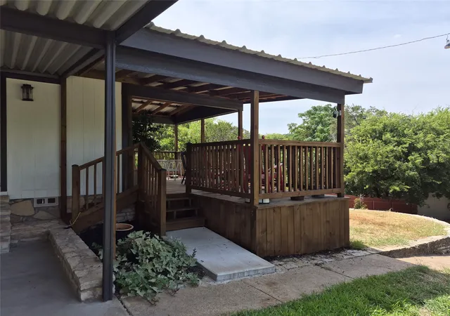 Photo 3 of Manufactured home for sale at 3819 Horseshoe Trl, Granbury, TX 76048 | MLS# 21229399 | Listing updated on 2026-09-30