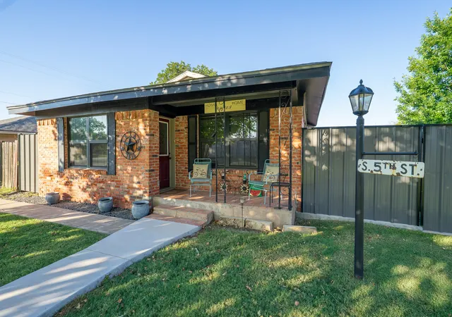 Photo 2 of Single family home for sale at 455 5th, Hawley, TX 79525 | MLS# 21229213 | Listing updated on 2026-10-02