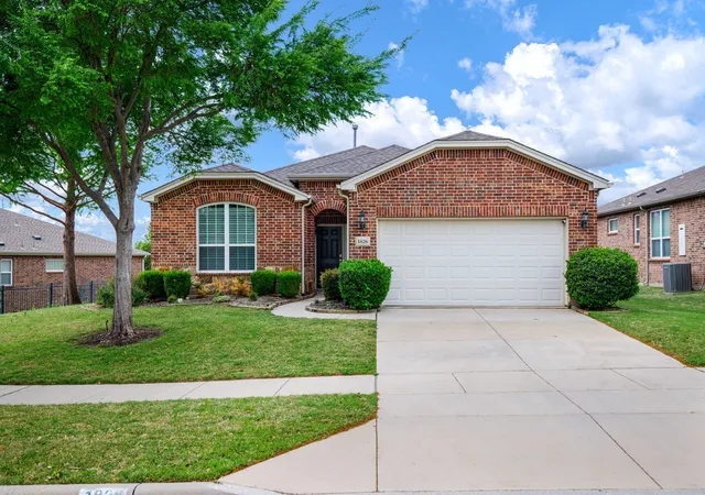 Photo 2 of Single family home for sale at 1826 Windy Hill Dr, Frisco, TX 75036 | MLS# 21229018 | Listing updated on 2026-08-02