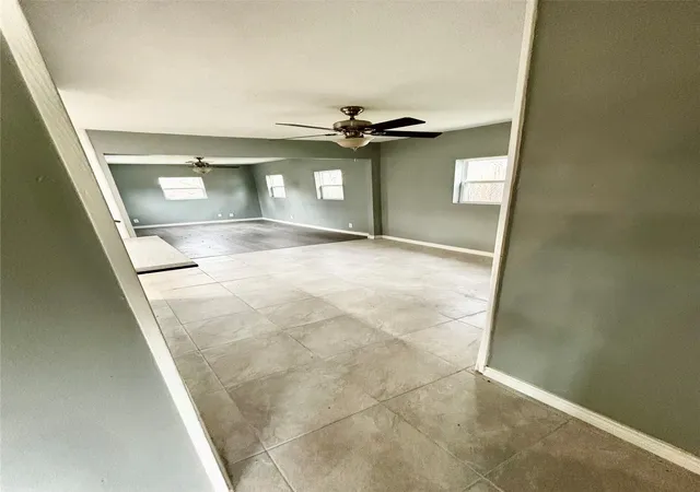 Photo 3 of Single family home for sale at 4247 Summitt Rdg, Dallas, TX 75216 | MLS# 21230332 | Listing updated on 2026-07-30