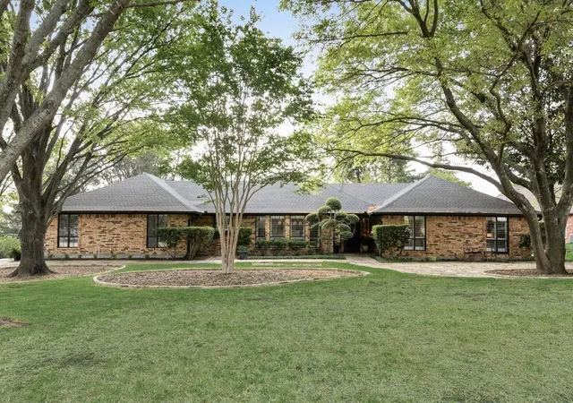 Photo 3 of Single family home for sale at 802 Riva Rdg, Wylie, TX 75098 | MLS# 21230154 | Listing updated on 2026-09-15
