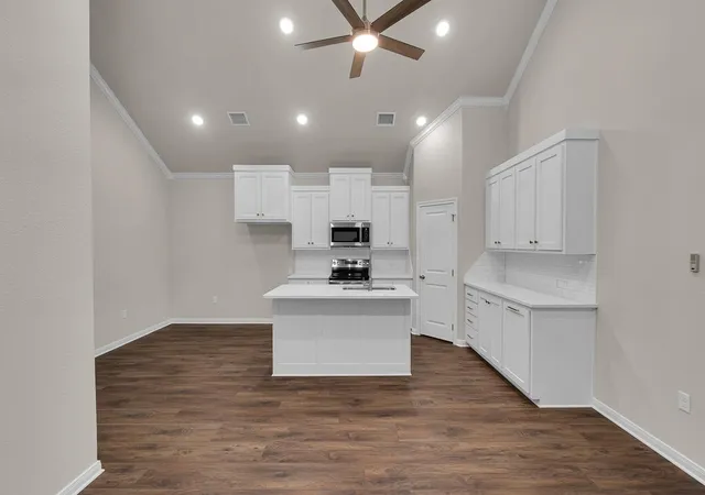 Photo 4 of Single family home for sale at 128 Morris Ct, Mc Gregor, TX 76657 | MLS# 21229919 | Listing updated on 2026-10-22