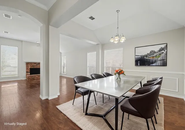 Photo 4 of Single family home for sale at 11816 Rocky Point Dr, Frisco, TX 75035 | MLS# 21231324 | Listing updated on 2026-07-28