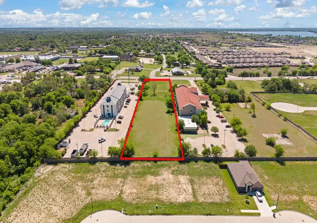 Photo 1 of Land for sale at 1724 W Henderson St, Cleburne, TX 76033 | MLS# 21231519 | Listing updated on 2026-10-02