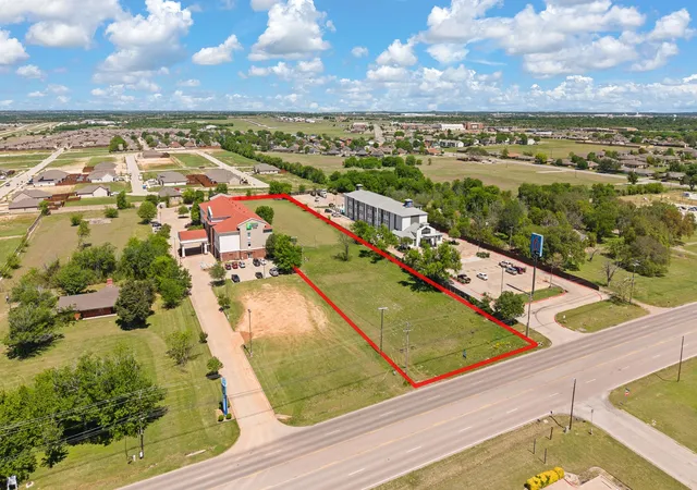 Photo 1 of Land for sale at 1724 W Henderson St, Cleburne, TX 76033 | MLS# 21231519 | Listing updated on 2026-10-02