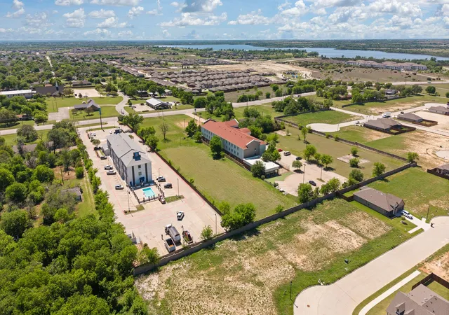 Photo 4 of Land for sale at 1724 W Henderson St, Cleburne, TX 76033 | MLS# 21231519 | Listing updated on 2026-10-02