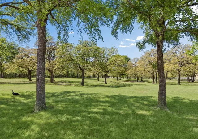 Photo 4 of House for sale at 700 Temple Hall Hwy, Granbury, TX 76049 | MLS# 21209983 | Listing updated on 2026-09-12