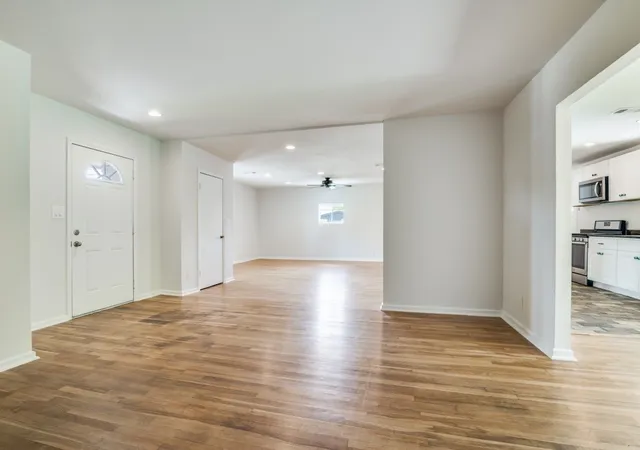 Photo 4 of Sale Pending at 2315 Inadale Ave, Dallas, TX 75228 | MLS# 21232205 | Listing updated on 2026-09-09