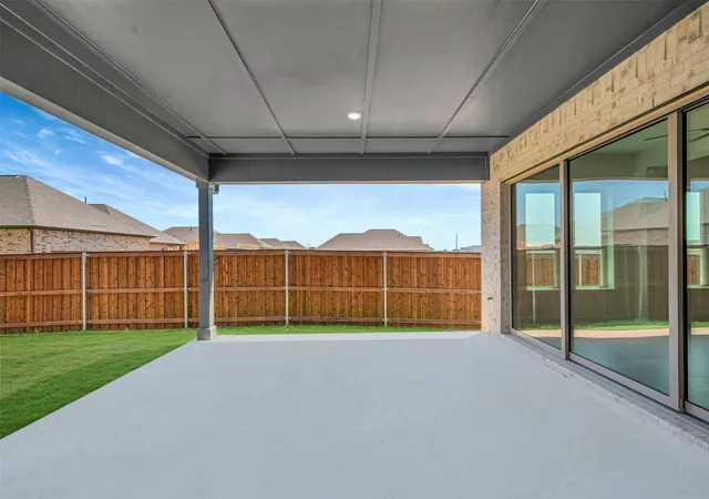 Photo 3 of Single family home for sale at 2097 Pine Grove Ln, Arlington, TX 76005 | MLS# 21232991 | Listing updated on 2026-10-04