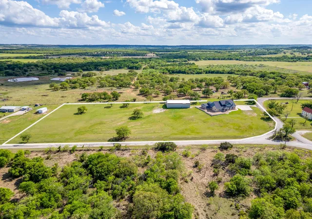 Photo 3 of Single family home for sale at 10535 County Road 146, Lipan, TX 76462 | MLS# 21233161 | Listing updated on 2026-09-14