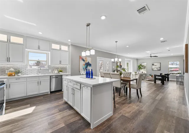 Photo 2 of Single family home for sale at 639 Legendary Ln, Gun Barrel City, TX 75156 | MLS# 21227717 | Listing updated on 2026-09-12