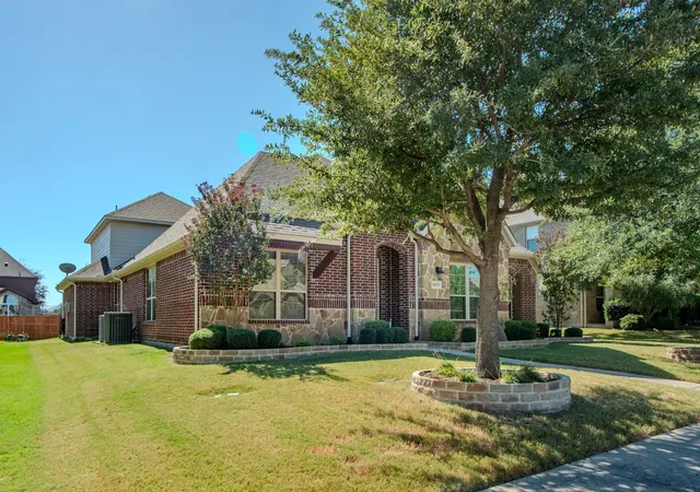 Photo 2 of Single family home for sale at 12837 Sherbrooke Dr, Frisco, TX 75035 | MLS# 21233747 | Listing updated on 2026-09-12