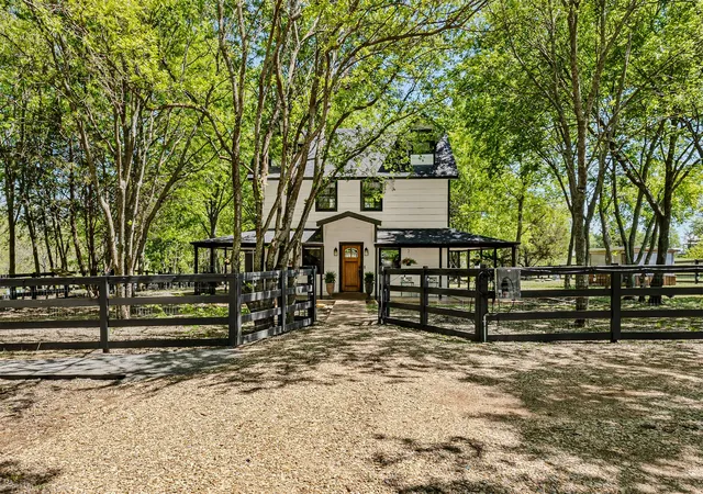 Photo 1 of Sale Pending at 1111 Fm 151, Trenton, TX 75490 | MLS# 21233636 | Listing updated on 2026-09-10