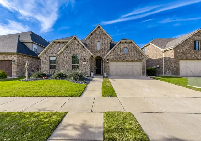 Photo 1 of Sale Pending at 1121 7th St, Argyle, TX 76226 | MLS# 21216708 | Listing updated on 2026-09-08