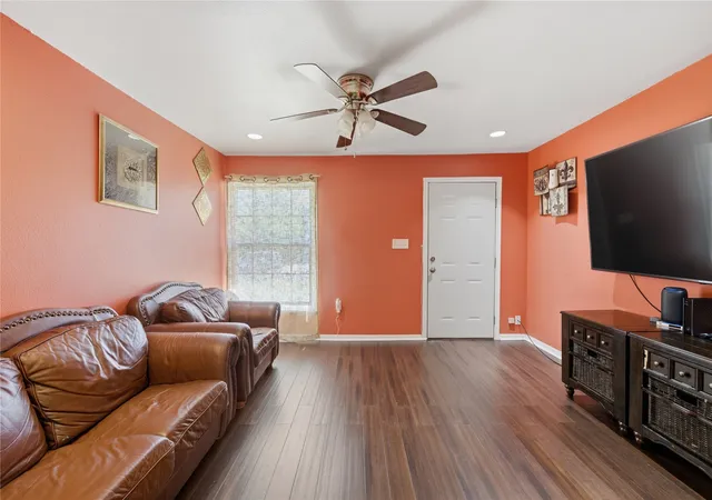 Photo 4 of Single family home for sale at 3624 Redbird St, Waco, TX 76705 | MLS# 21233054 | Listing updated on 2026-09-14