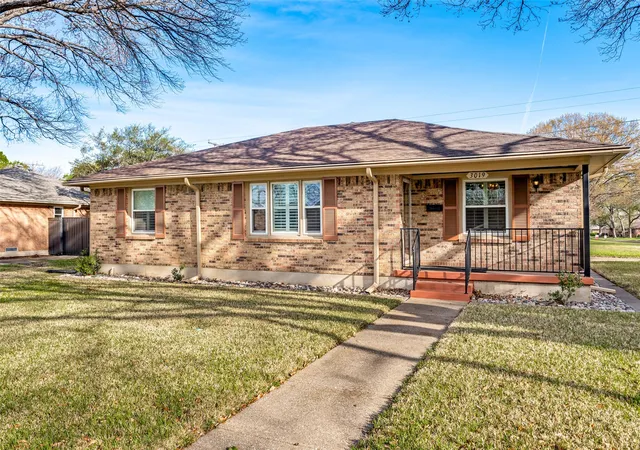 Photo 1 of Single family home for sale at 3019 Sharpview Ln, Dallas, TX 75228 | MLS# 21234137 | Listing updated on 2026-07-30