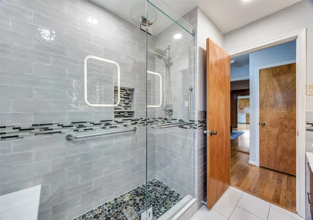 Photo 4 of Single family home for sale at 3019 Sharpview Ln, Dallas, TX 75228 | MLS# 21234137 | Listing updated on 2026-10-07