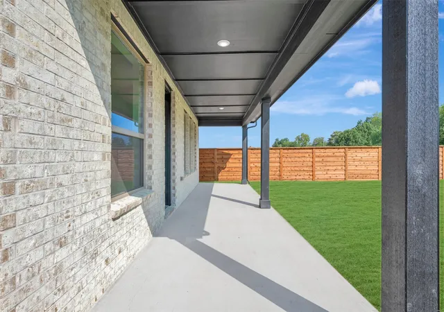 Photo 2 of Single family home for sale at 1725 Mosaic Wy, Mesquite, TX 75181 | MLS# 21234183 | Listing updated on 2026-10-04