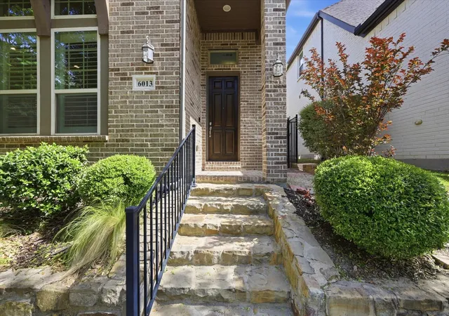 Photo 3 of Single family home for sale at 6013 Grand Ranch Pkwy, Mc Kinney, TX 75070 | MLS# 21231954 | Listing updated on 2026-09-12