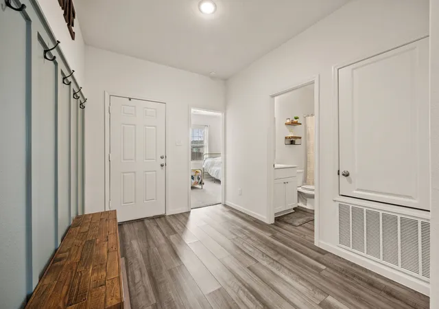 Photo 3 of Single family home for sale at 4724 Swan Neck Dr, Fort Worth, TX 76179 | MLS# 21233344 | Listing updated on 2026-08-02