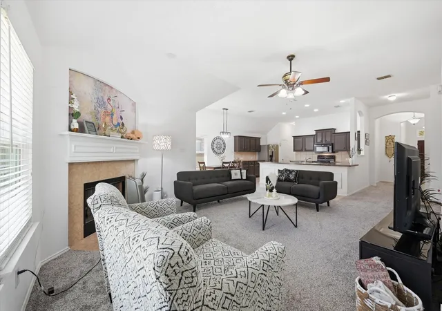 Photo 2 of Single family home for sale at 3104 Thicket Dr, Mc Kinney, TX 75071 | MLS# 21233343 | Listing updated on 2026-08-01