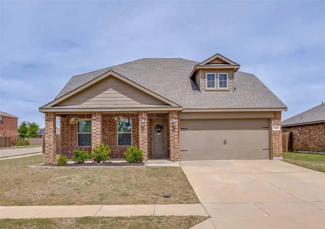 Photo 1 of Single family home for sale at 305 Ginger Ave, Anna, TX 75409 | MLS# 21233412 | Listing updated on 2026-09-15