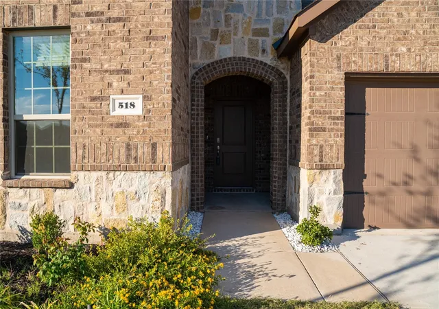 Photo 2 of Single family home for sale at 518 Saddle Club Wy, Princeton, TX 75407 | MLS# 21235189 | Listing updated on 2026-09-11