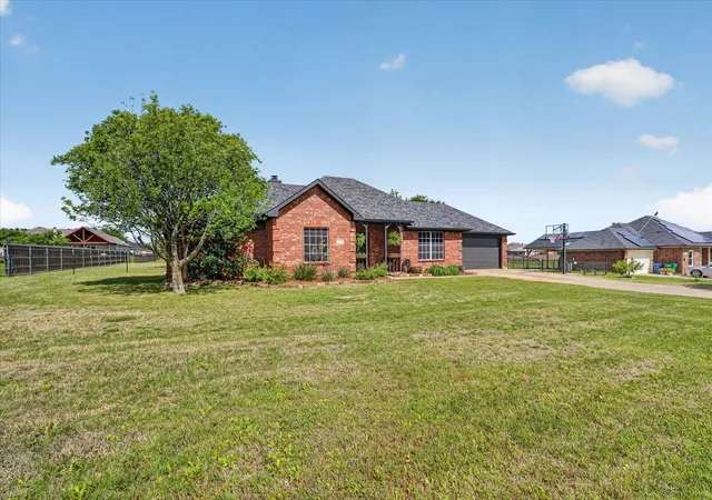 Photo 1 of Single family home for sale at 113 Northview Dr, Fate, TX 75189 | MLS# 21232425 | Listing updated on 2026-09-10