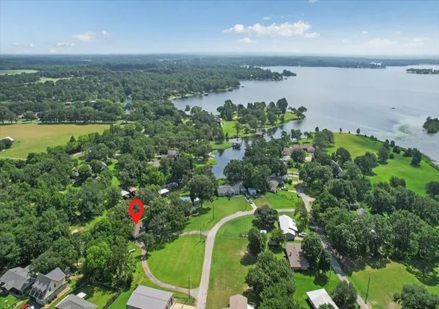 Photo 1 of Single family home for sale at 6130 Peninsula Cir, Athens, TX 75752 | MLS# 21235880 | Listing updated on 2026-10-05