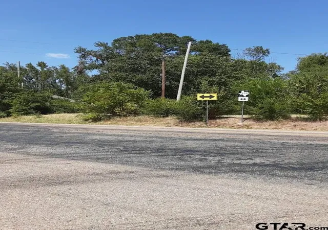 Photo 1 of Land for sale at 1021 Gilmer Rd, Winnsboro, TX 75494 | MLS# 21235927 | Listing updated on 2026-07-31