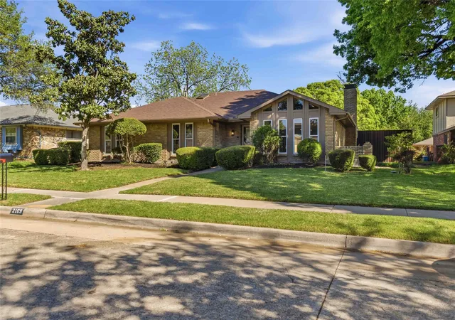 Photo 1 of Single family home for sale at 2109 Heather Hill Ln, Plano, TX 75075 | MLS# 21235694 | Listing updated on 2026-08-01
