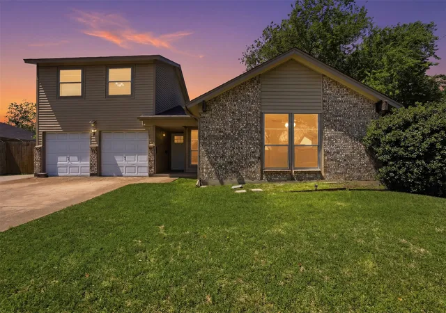 Photo 1 of Single family home for sale at 6021 Dusty Rd, Watauga, TX 76148 | MLS# 21222415 | Listing updated on 2026-10-04