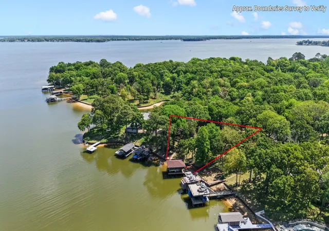 Photo 34 of Single family home for sale at 1611 Emma Dr, Tool, TX 75143 | MLS# 21232360 | Listing updated on 2026-10-03