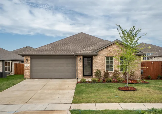 Photo 1 of Sale Pending at 1406 Quail Creek Dr, Cleburne, TX 76033 | MLS# 21234752 | Listing updated on 2026-07-29