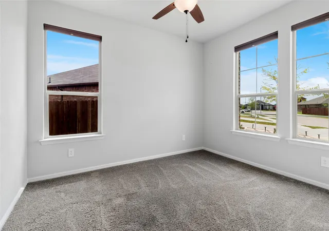 Photo 4 of Single family home for sale at 5420 Gold Pond Dr, Fort Worth, TX 76179 | MLS# 21236410 | Listing updated on 2026-08-01