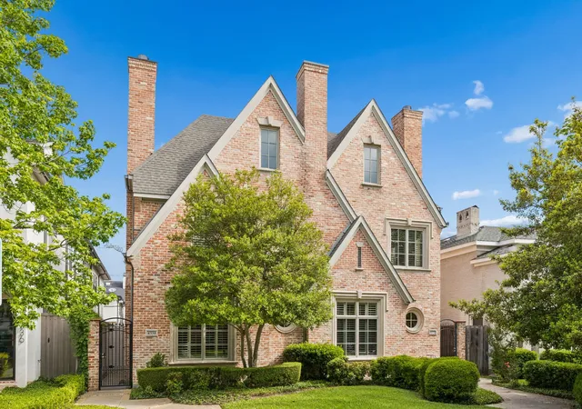 Photo 2 of Single family home for sale at 4432 Emerson Ave, Dallas, TX 75205 | MLS# 21207582 | Listing updated on 2026-08-01