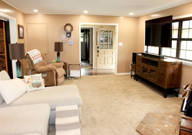 Photo 3 of Single family home for sale at 173 County Road 3112, Clifton, TX 76634 | MLS# 21230873 | Listing updated on 2026-09-29